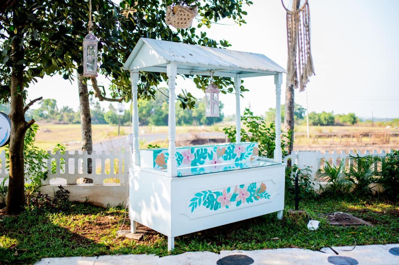Bed and Breakfast White House In Goa, Truly Amazing Experience Saligao Zewnętrze zdjęcie