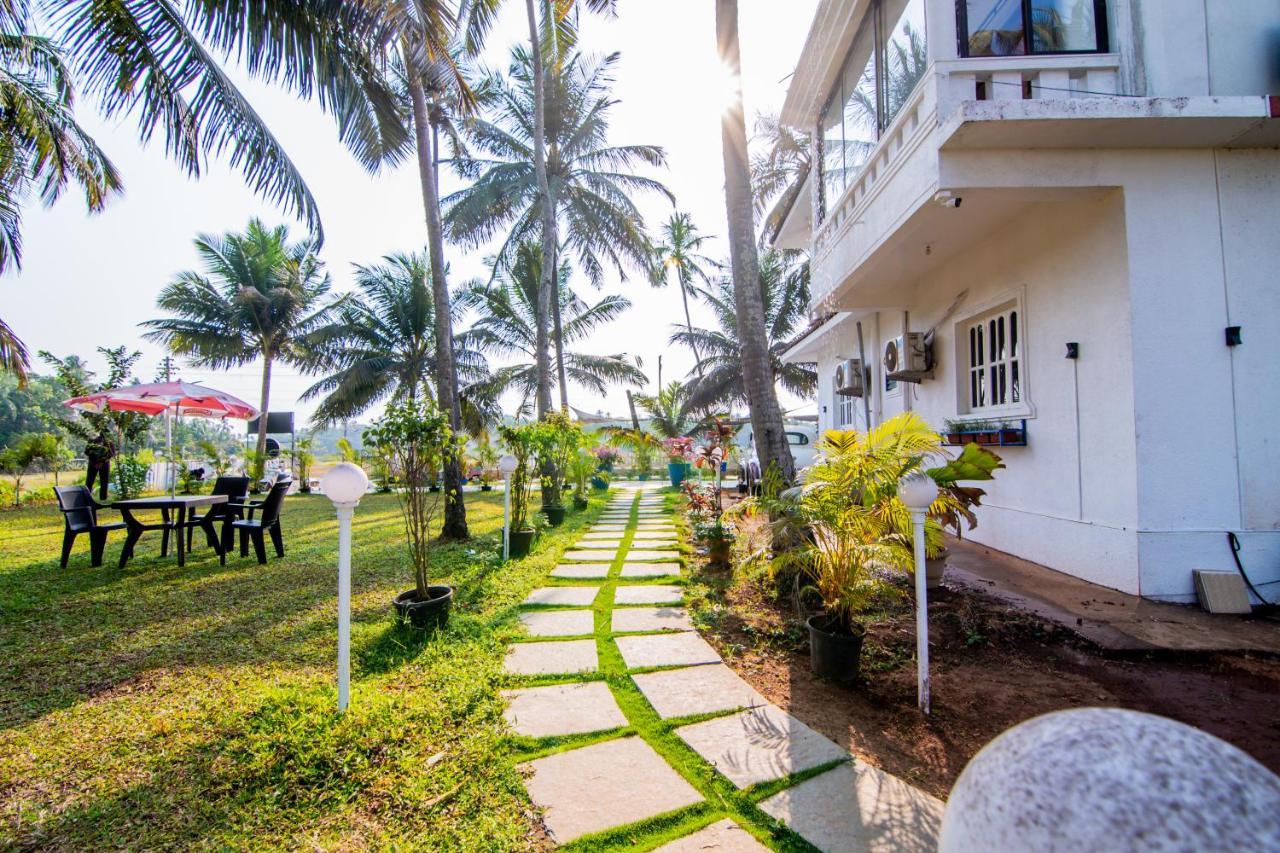 Bed and Breakfast White House In Goa, Truly Amazing Experience Saligao Zewnętrze zdjęcie