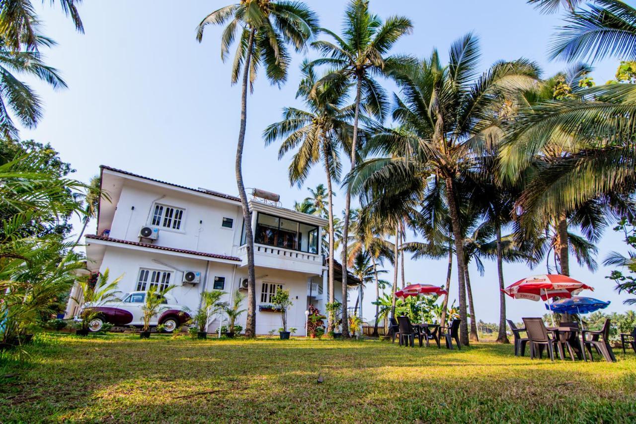 Bed and Breakfast White House In Goa, Truly Amazing Experience Saligao Zewnętrze zdjęcie